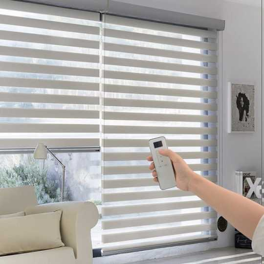 Rèm Cuốn Cầu Vồng Trắng Xám