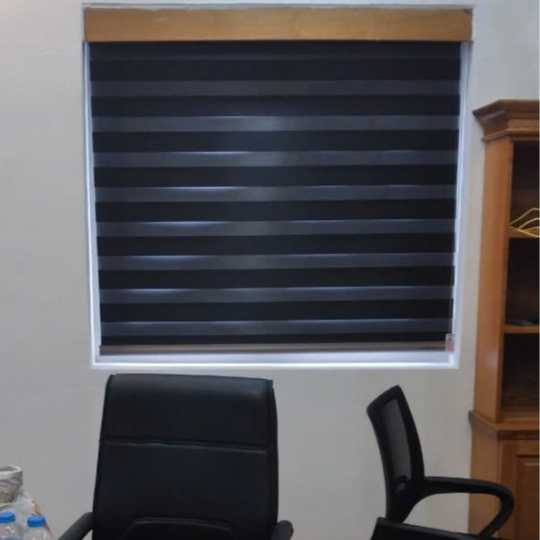 Rèm Cuốn Cầu Vồng Đen Trắng